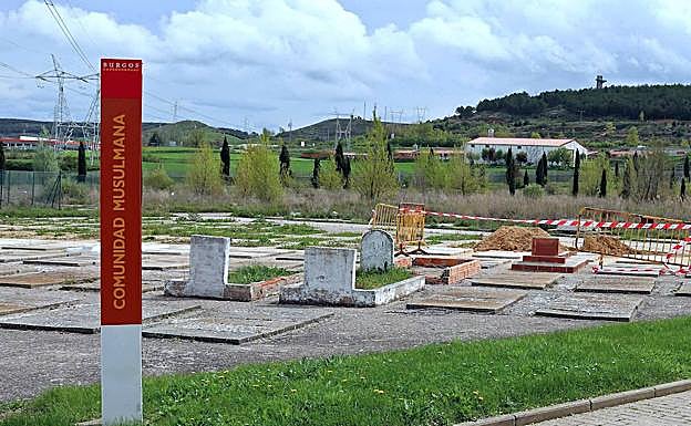 Zona para enterramientos musulmanes en el cementerio de Burgos. 