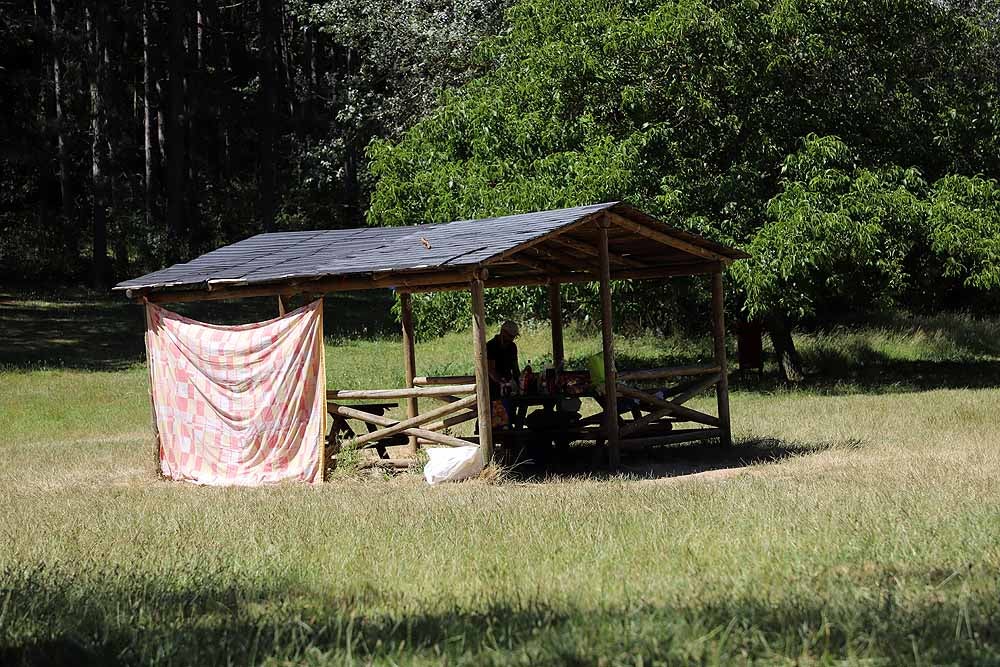 Fotos: Fuentes Blancas, como un domingo de verano cualquier el día del Burgalés Ausente