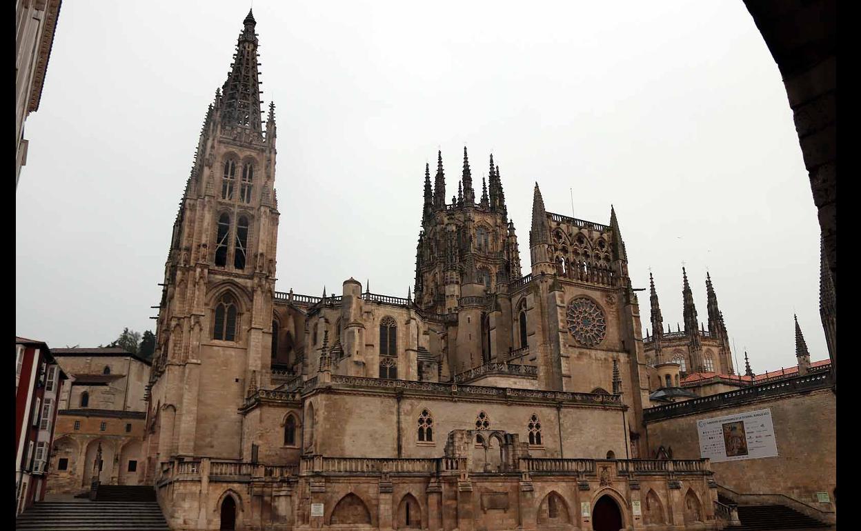 El arzobispo de Burgos presidirá un funeral diocesano por las víctimas de la pandemia