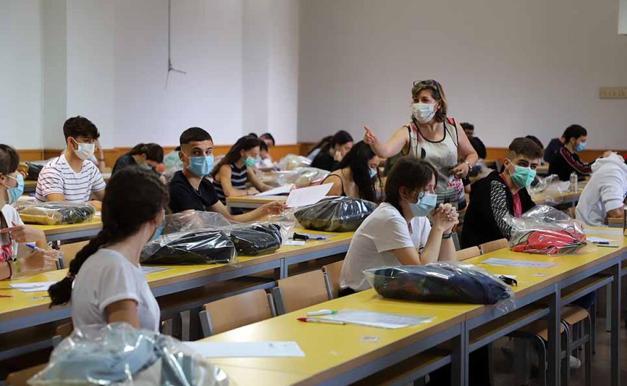 Pruebas de la EBAU en Burgos este 2020. 