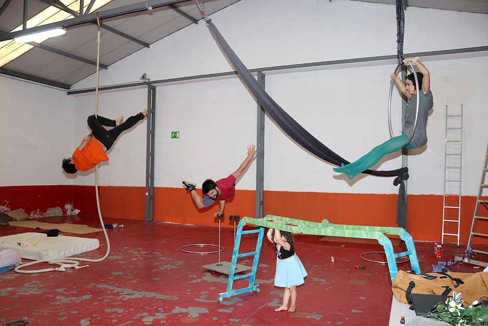 Fotos: Jugando al circo, la nueva escuela de circo de Burgos