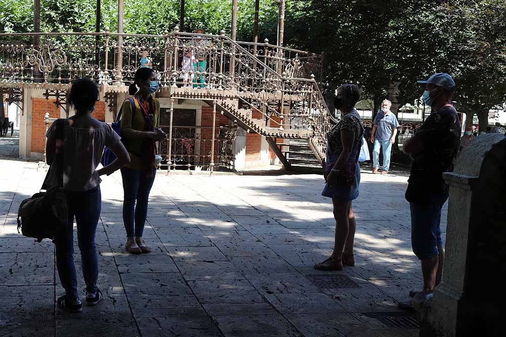 Fotos: &#039;Burgos se re-hace&#039;, la ruta turística que ahonda en las pandemias y catástrofes que vivió la ciudad