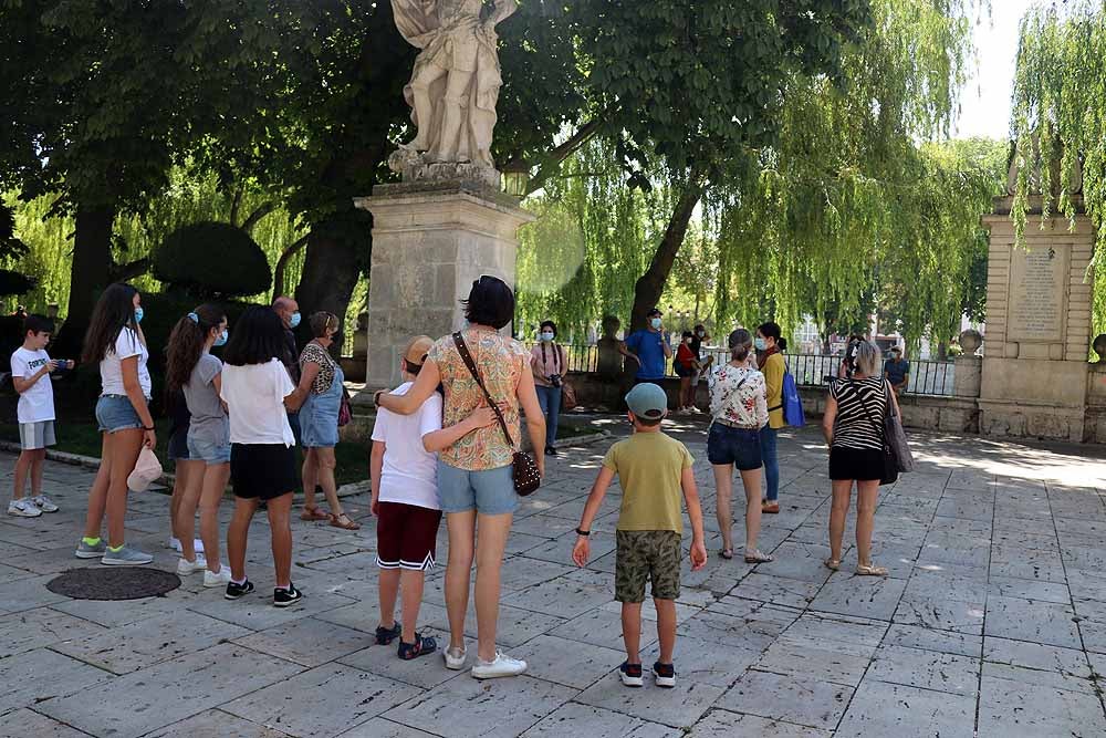 Fotos: &#039;Burgos se re-hace&#039;, la ruta turística que ahonda en las pandemias y catástrofes que vivió la ciudad
