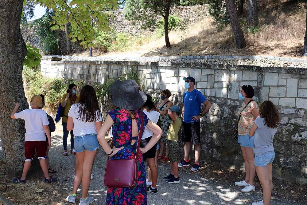 Fotos: &#039;Burgos se re-hace&#039;, la ruta turística que ahonda en las pandemias y catástrofes que vivió la ciudad