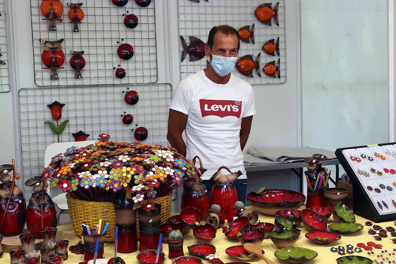 Fotos: Arranca en Burgos la primera feria de cerámica en España post confinamiento