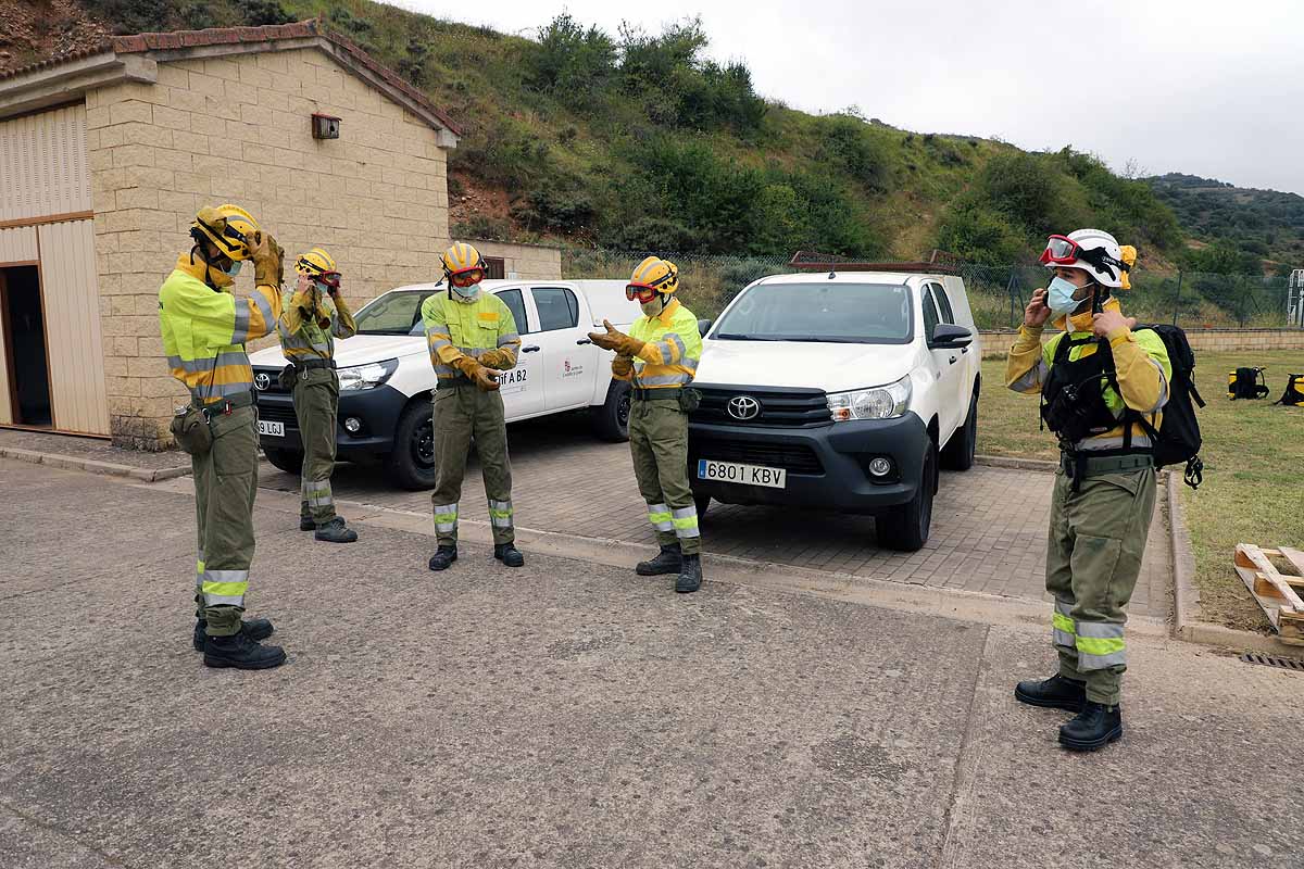 Fotos: Rapidez y eficacia, los incendios también se combaten desde el aire