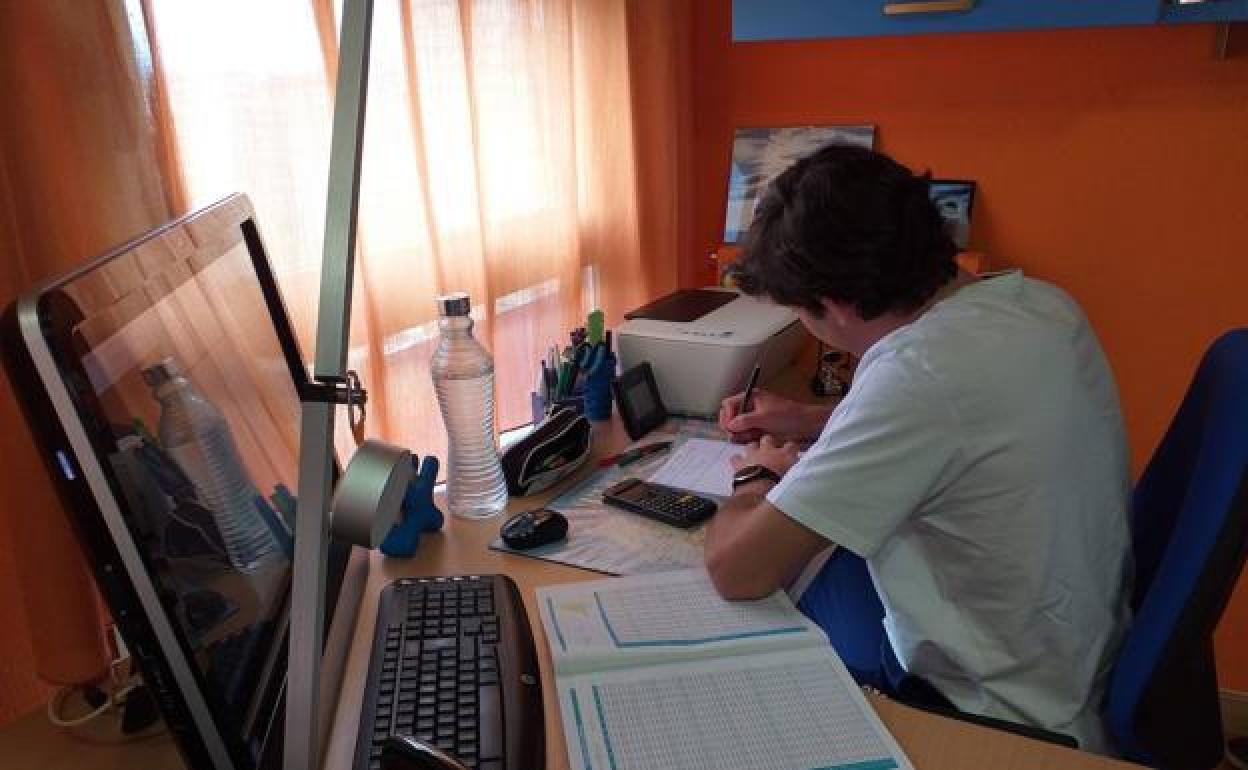 Las familias burgalesas quieren poder elegir el formato de la educación de sus hijos durante la pandemia de coronavirus