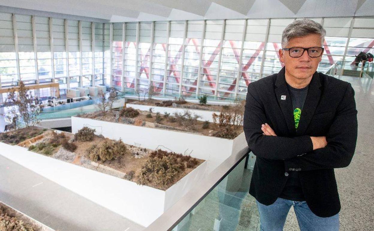 Alejandro Sarmiento, director gerente del MEH, en el museo. 