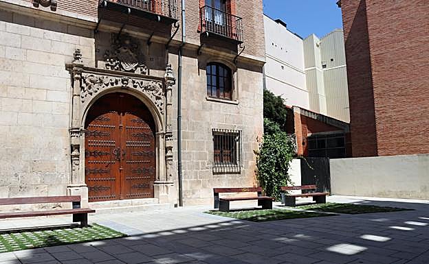 El cívico de Vistalegre acogerá un depósito provisional del Archivo Municipal mientras se retoma la ampliación