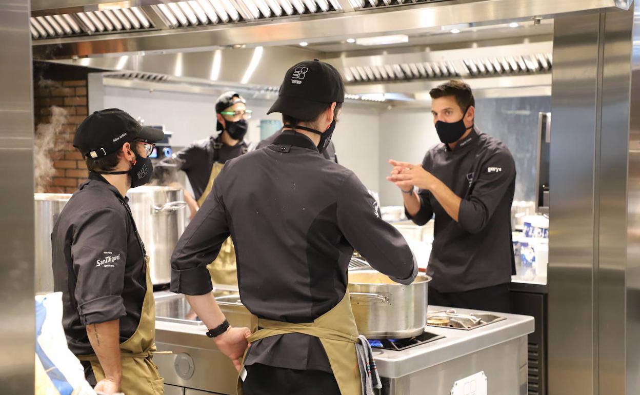 Ya está todo listo para la apertura del nuevo restaurante. 