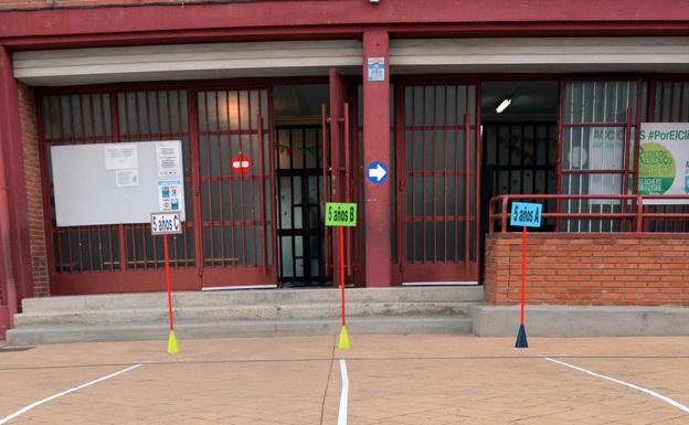 Burgos tiene una treintena de aulas en cuarentena por la covid-19 tras sumar cuatro en la última jornada 