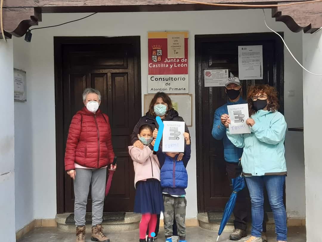 Fotos: Los pueblos burgaleses responden a la concentración nacional en defensa de la sanidad rural