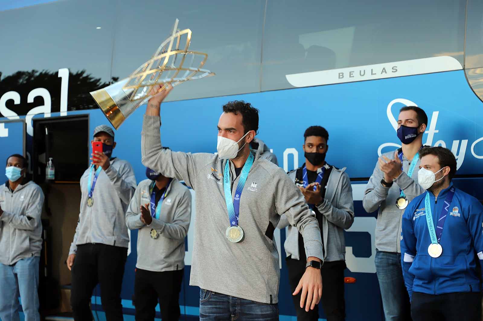 Fotos: Burgos recibe a los campeones de Europa