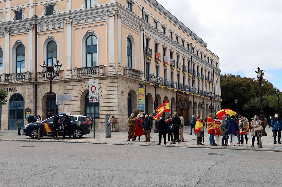 Fotos: Imágenes de la caravana de Vox en Burgos