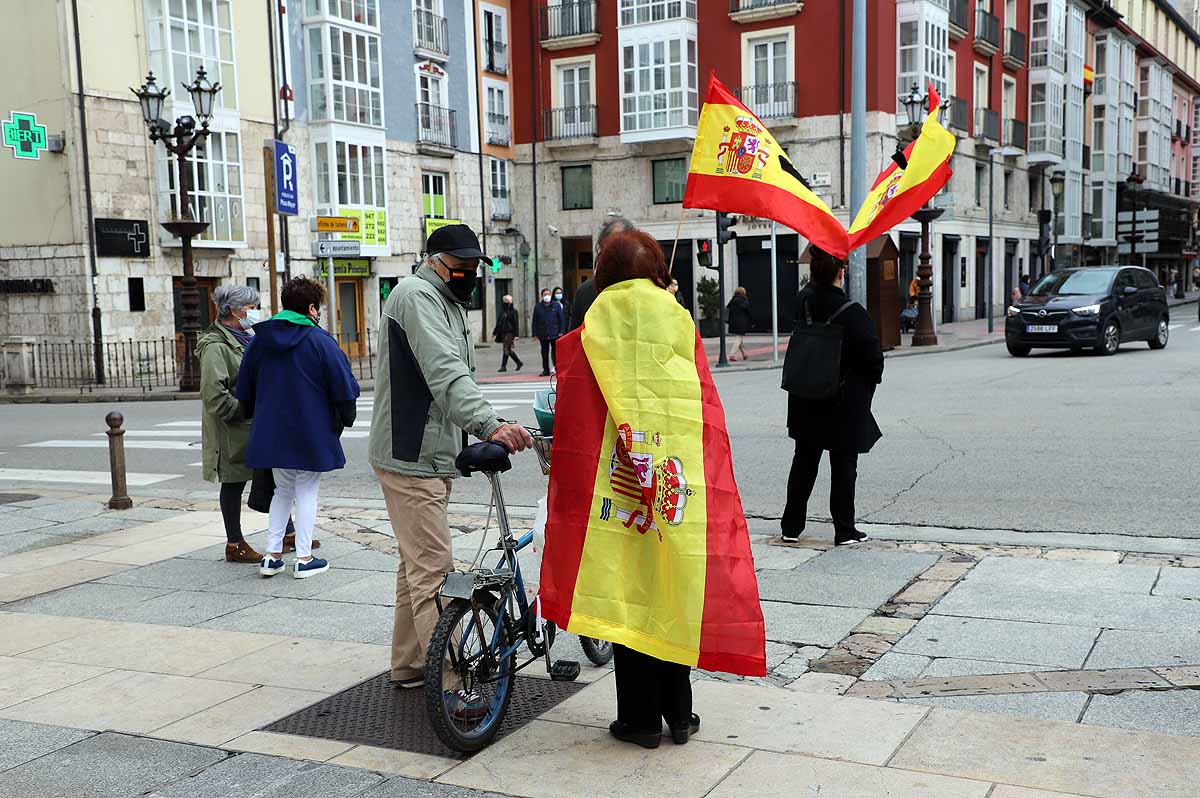 Fotos: Imágenes de la caravana de Vox en Burgos