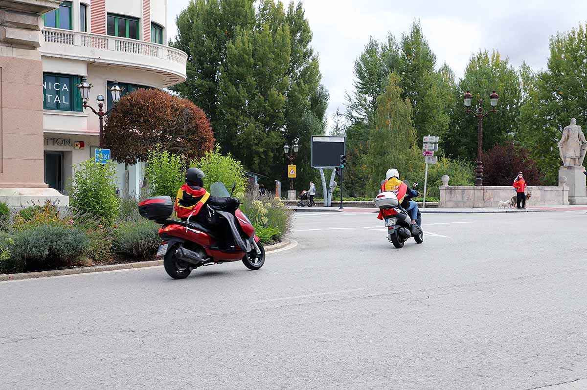 Fotos: Imágenes de la caravana de Vox en Burgos