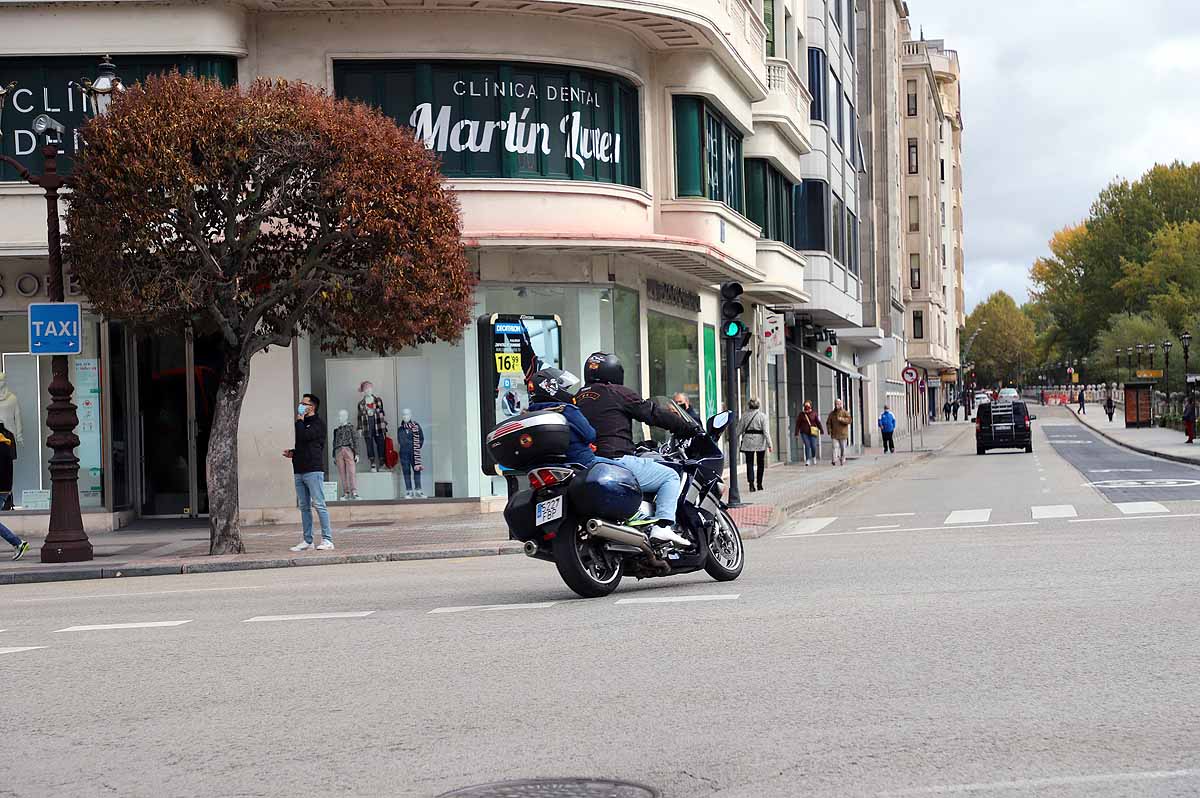 Fotos: Imágenes de la caravana de Vox en Burgos