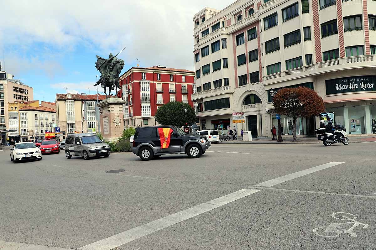 Fotos: Imágenes de la caravana de Vox en Burgos