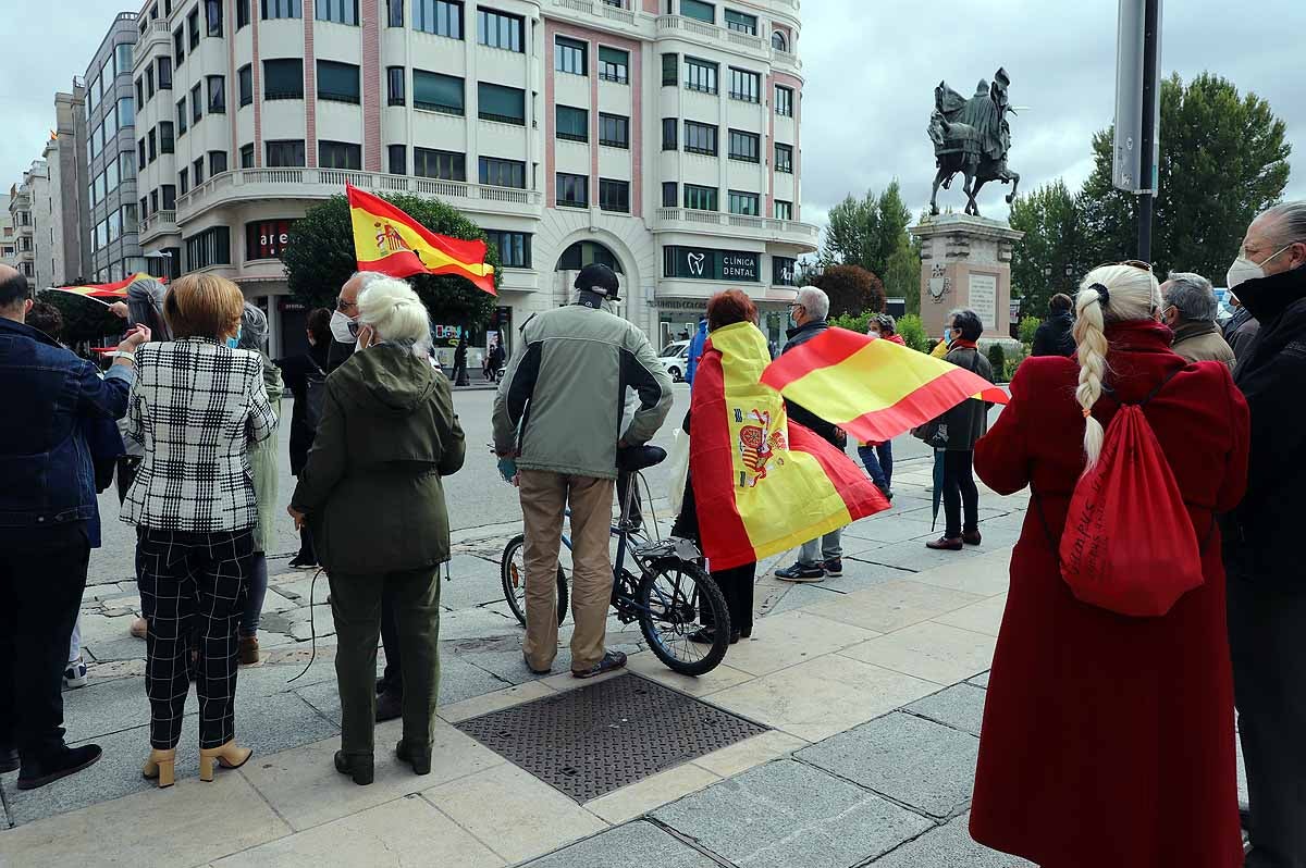Fotos: Imágenes de la caravana de Vox en Burgos