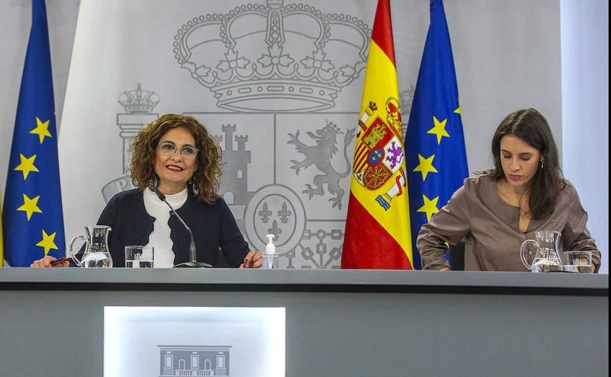 María Jesús Montero e Irene Montero. 