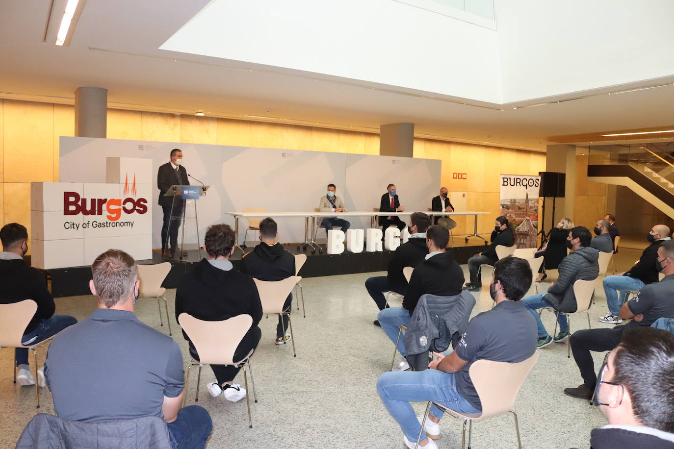 Fotos: El UBU Colina Clinic 2020/2021 se presenta en Burgos