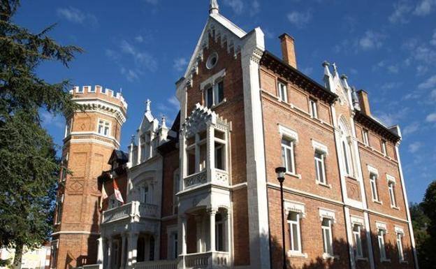 Palacio de la Isla de Burgos.