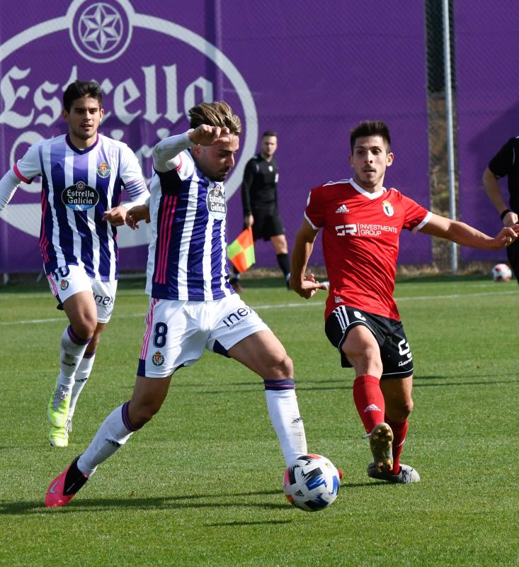 Fotos: El Real Valladolid B - Burgos CF, en imágenes