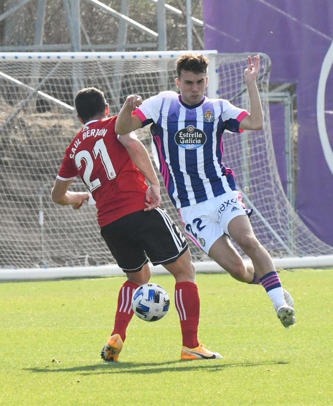 Fotos: El Real Valladolid B - Burgos CF, en imágenes