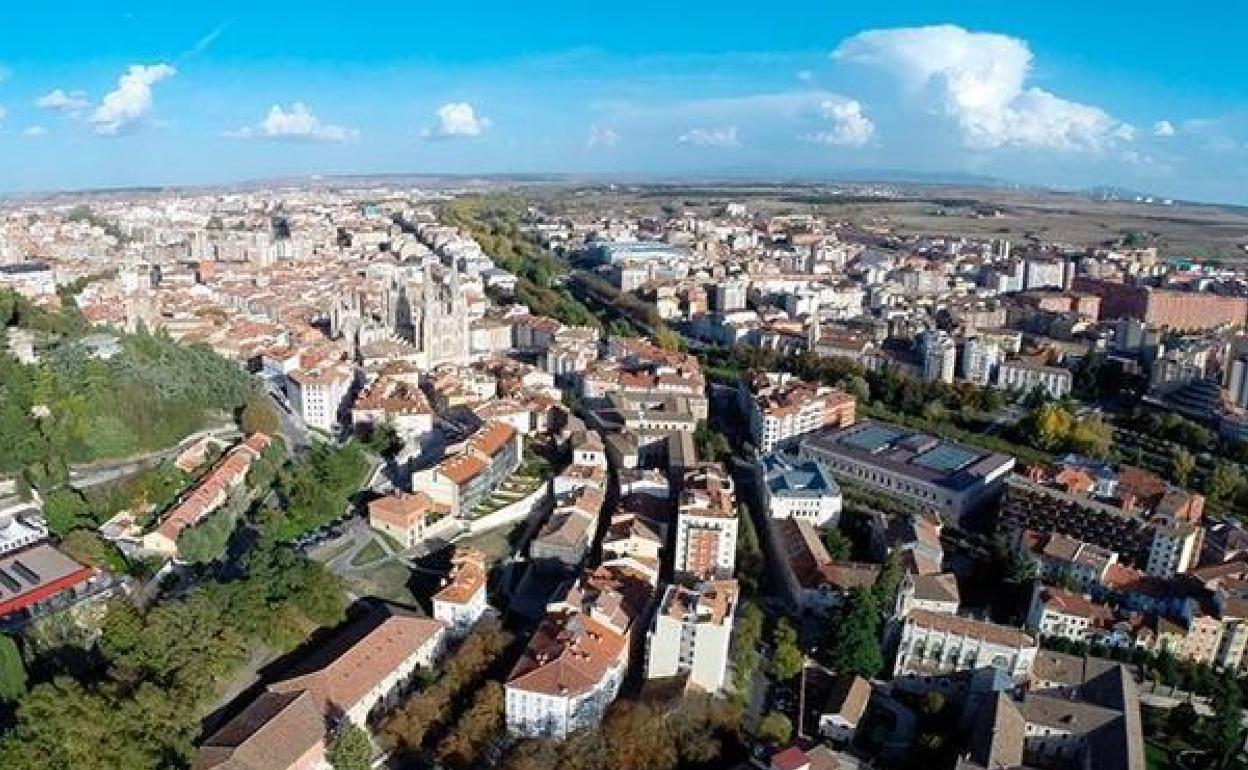 La ciudad se ha dividido en seis distritos, incluido el industrial. 