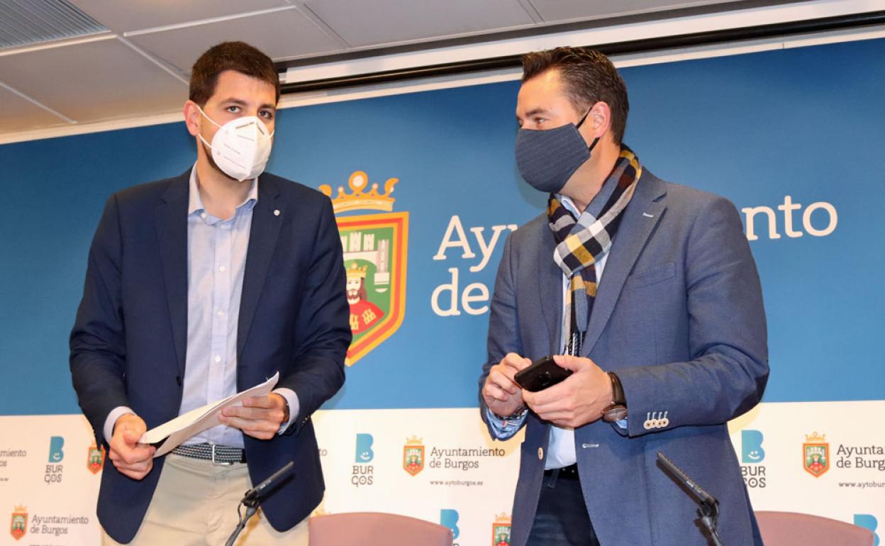 David Jurado y Daniel de la Rosa en la presentación del modificado.