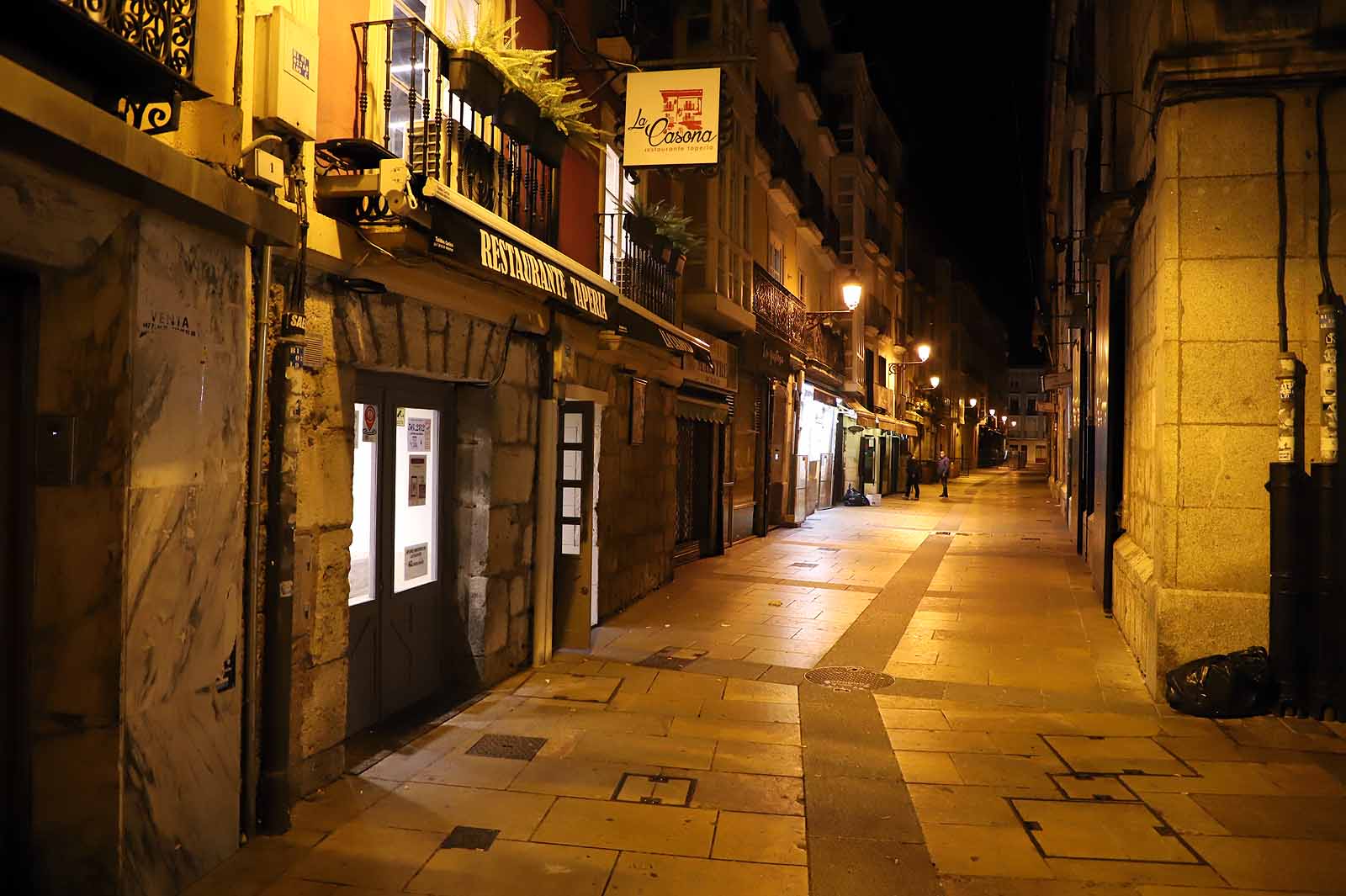 Fotos: La hostelería burgalesa echa la persiana durante al menos dos semanas