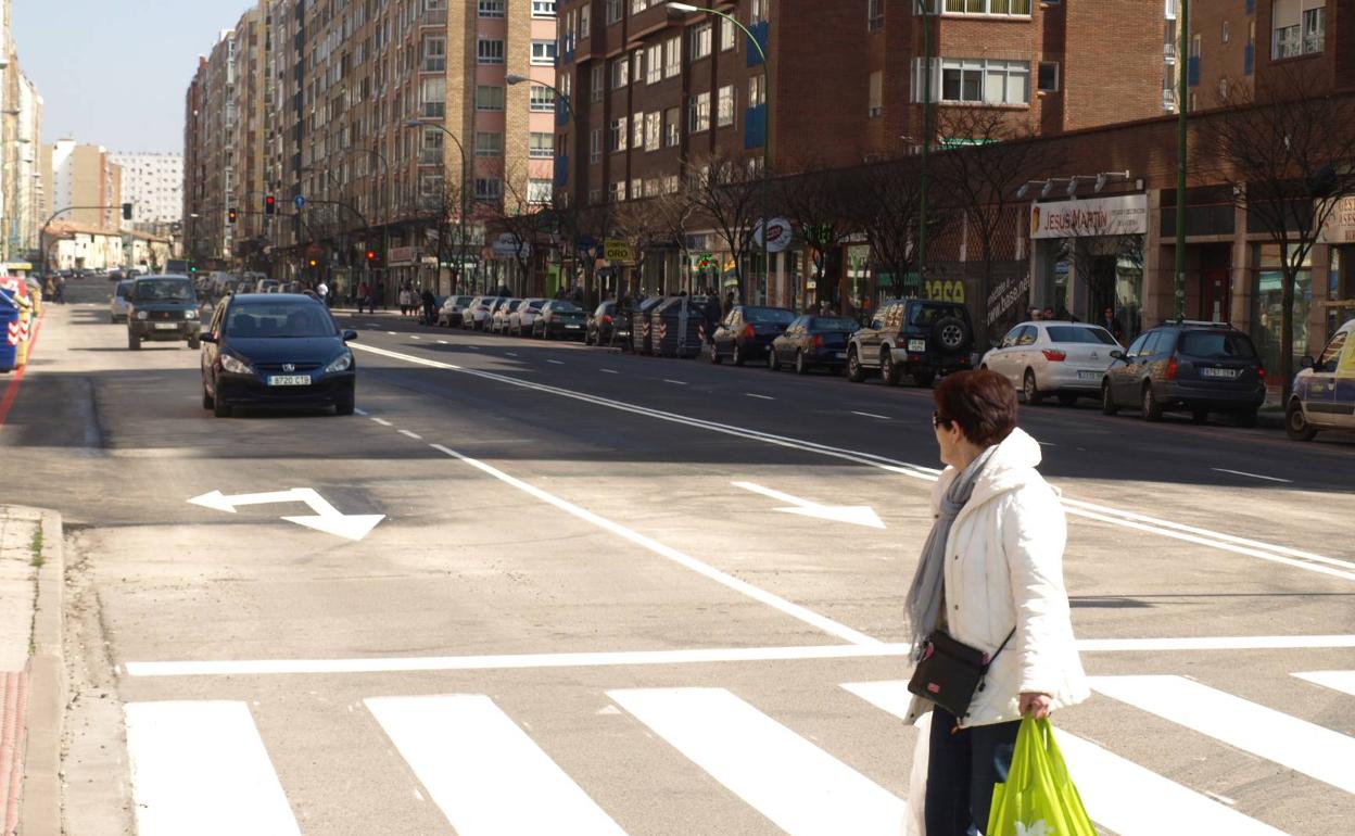 El equipo de Gobierno tiene sobre la mesa tres alternativas para la calle Vitoria. 