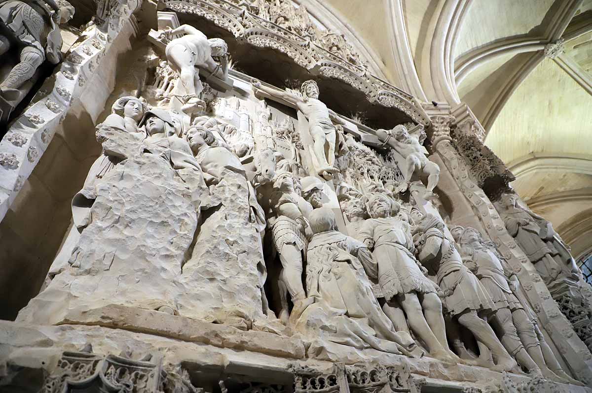 Fotos: Los relieves de Felipe Vigarny lucen renovados en la Catedral de Burgos