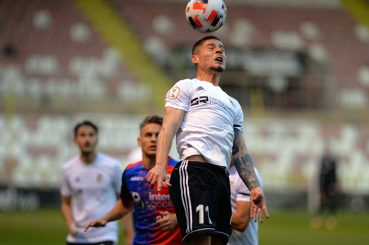 Los burgaleses perdieron 0-2 ante los asturianos.