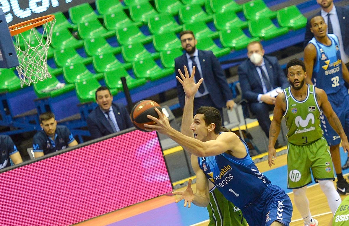 Los de Peñarroya suman la séptima victoria de la temporada ante los madrileños.