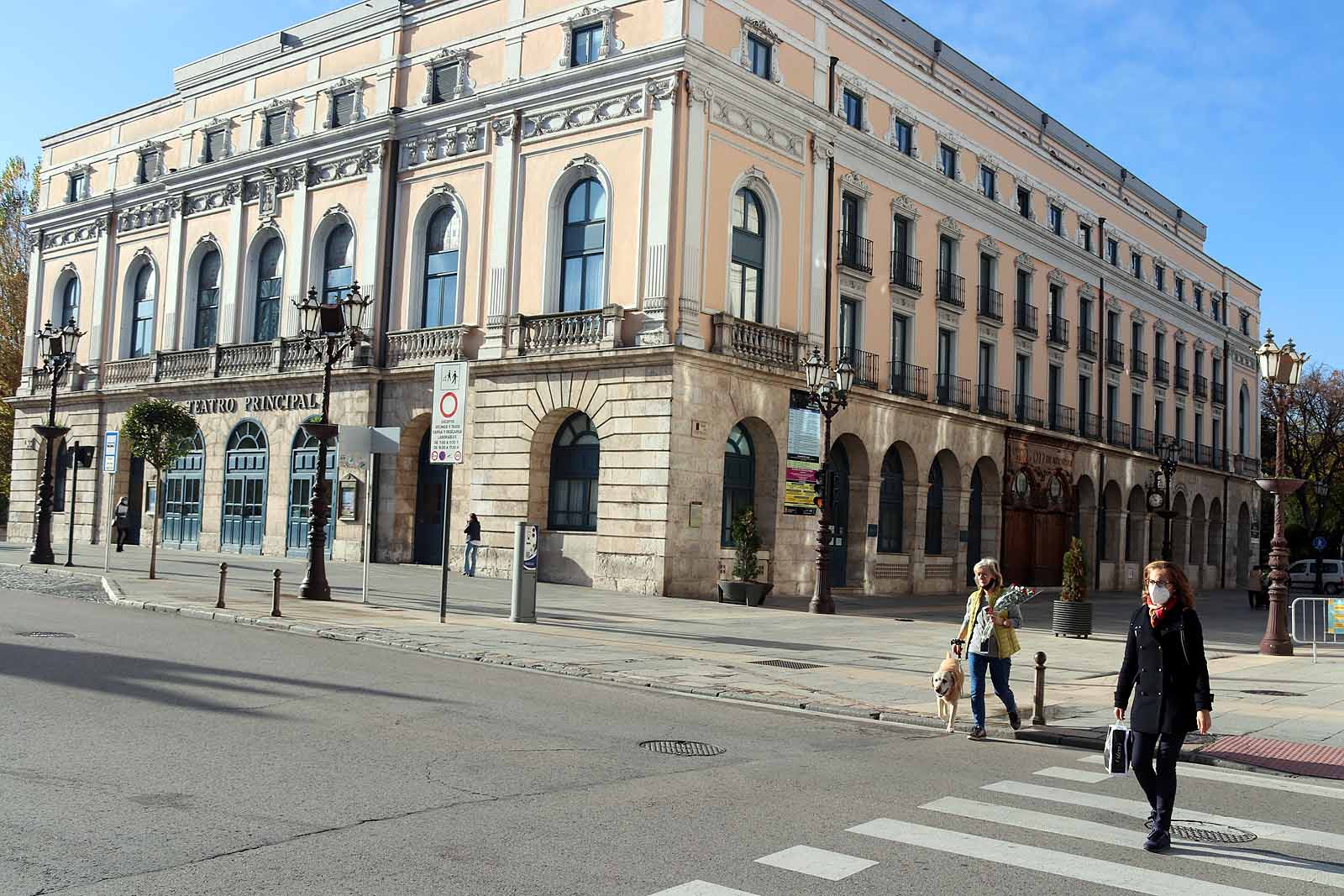 El Ayuntamiento clausura sus instalaciones ante el avance de la covid.