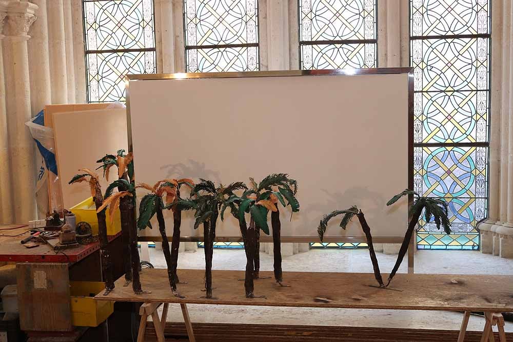 Fotos: El Belén de la Catedral de Burgos se prepara para una edición en reducido por la covid-19