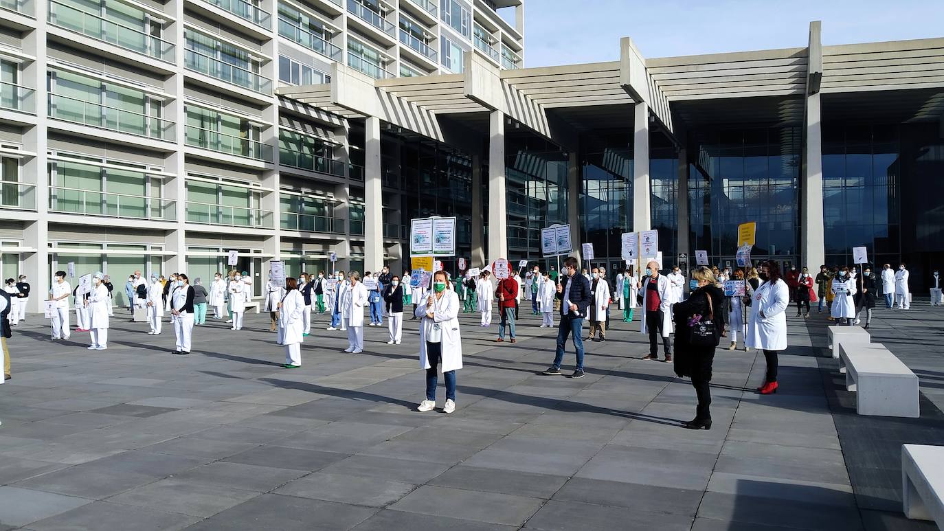 Fotos: Concentración contra el decreto sanitario de la Junta