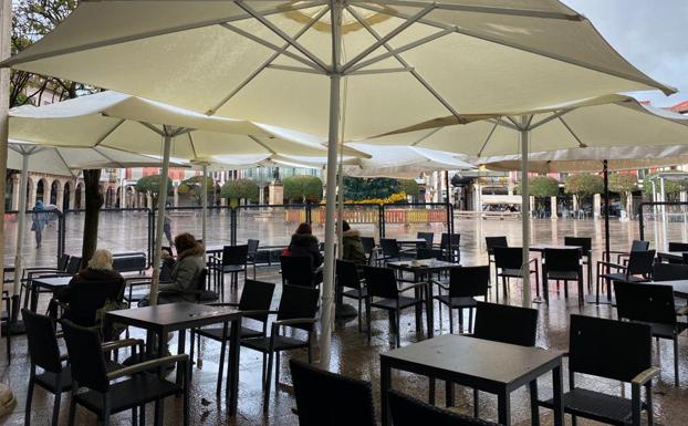 Burgos reabrirá hostelería, centros comerciales y gimnasios este viernes si la covid-19 sigue en descenso