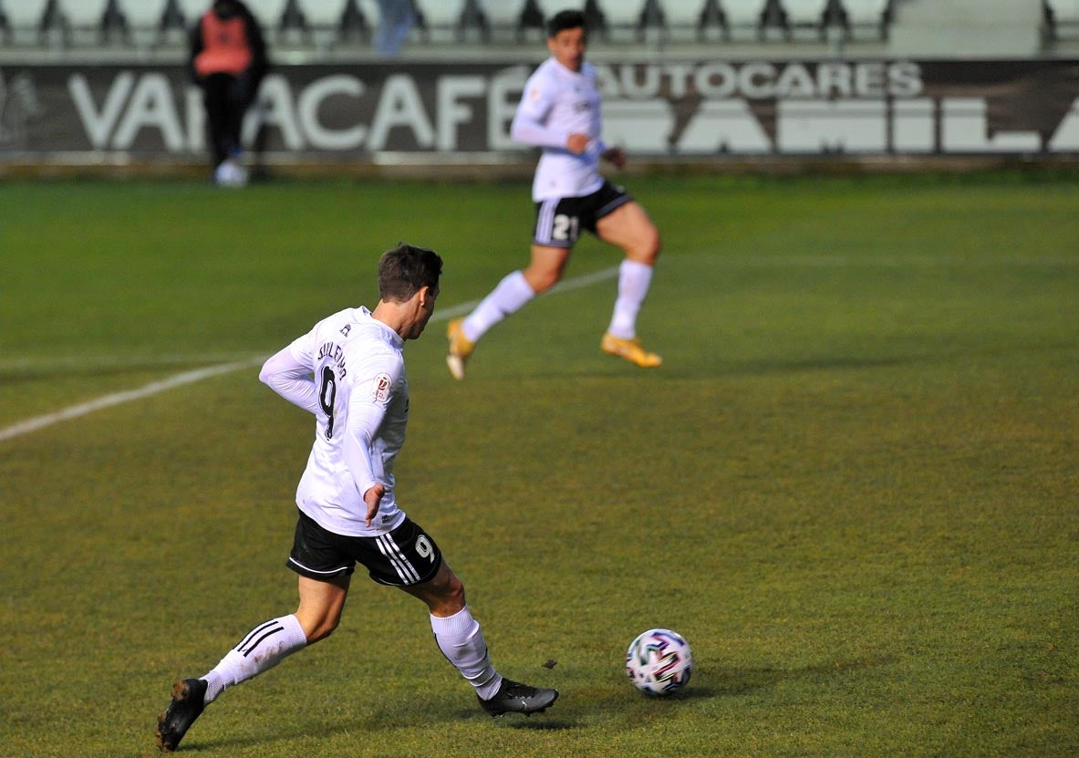 Fotos: El Burgos CF se apunta a la Copa