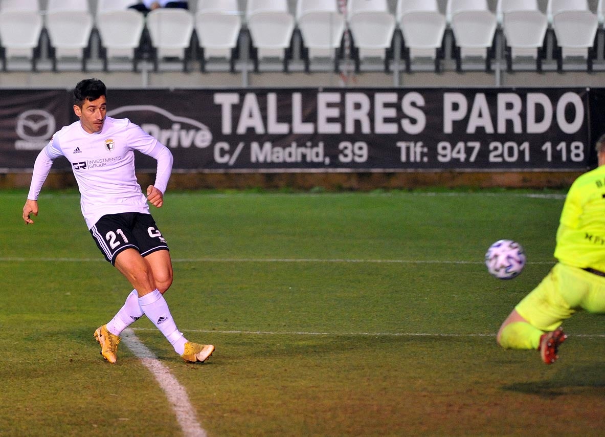 Fotos: El Burgos CF se apunta a la Copa