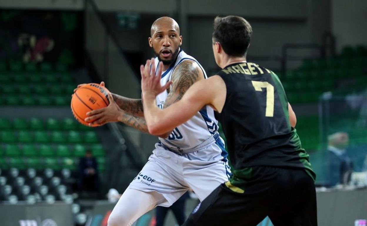 Ken Horton en el partido de esta tarde en Estambul.