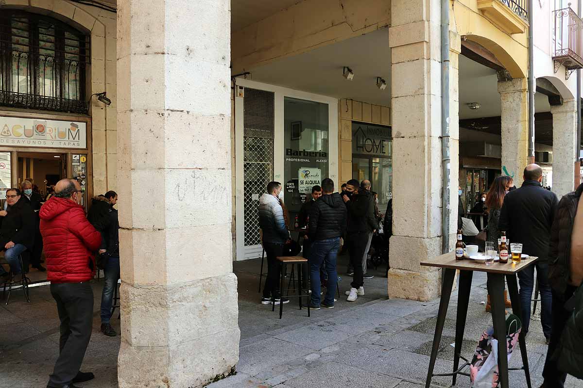 Fotos: Compras de última hora y vermús se hacen con el centro de Burgos