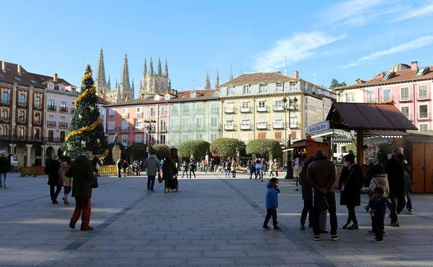 Compras de última hora y vermús se hacen con el centro de Burgos