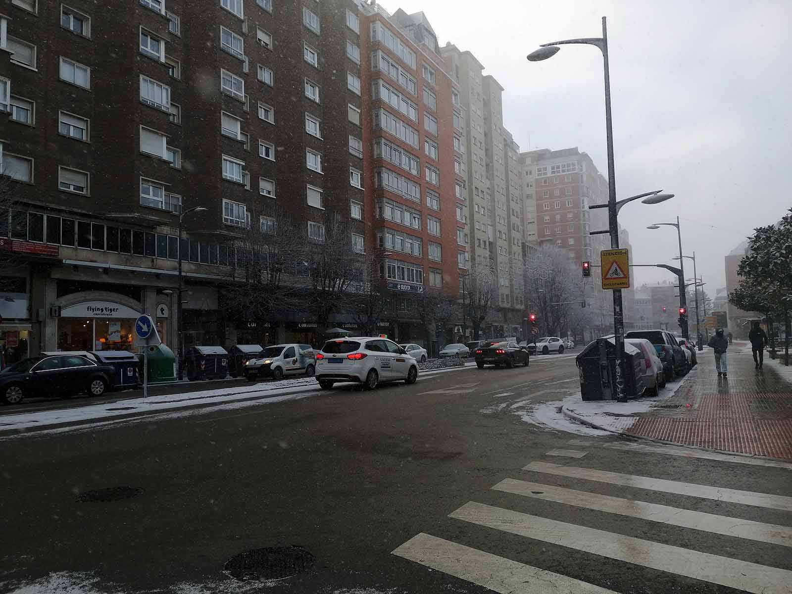 Fotos: La nieve cubre el centro de la ciudad