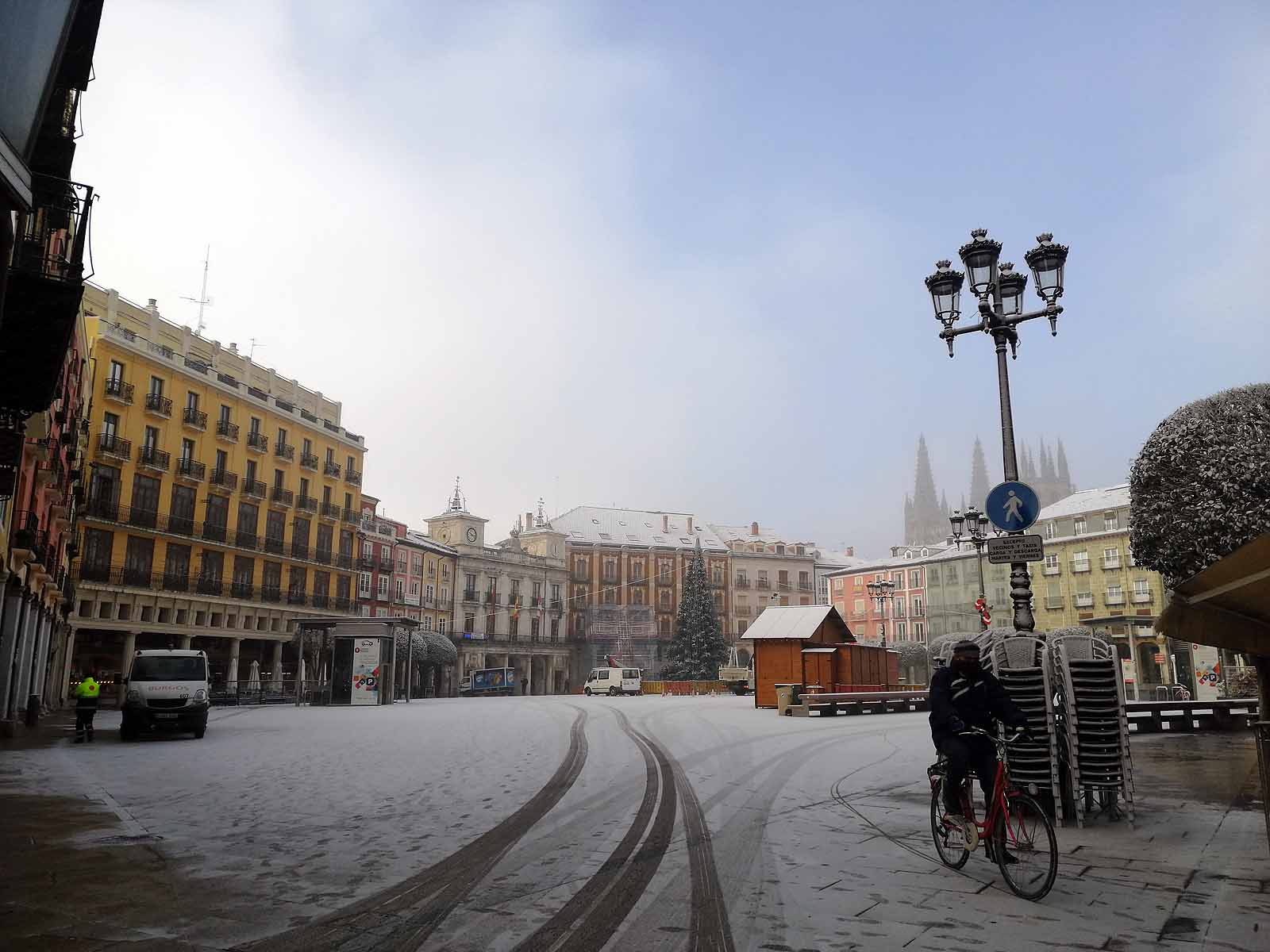 Fotos: La nieve cubre el centro de la ciudad