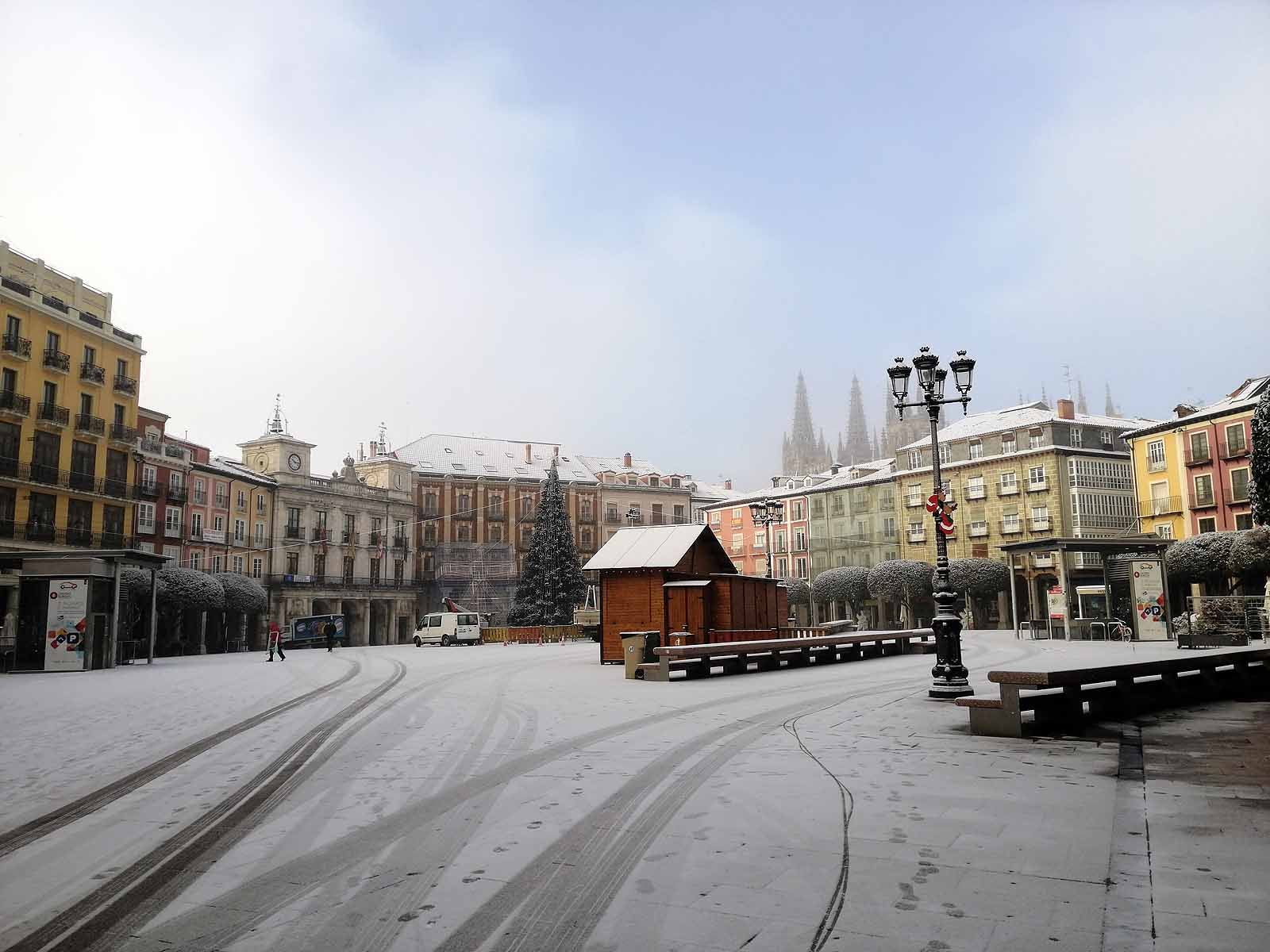 Fotos: La nieve cubre el centro de la ciudad