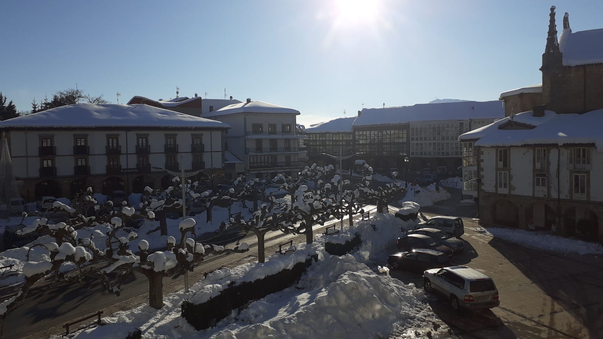 La nieve está dejando estampas espectaculares en la provincia, como esta de Extramiana. 