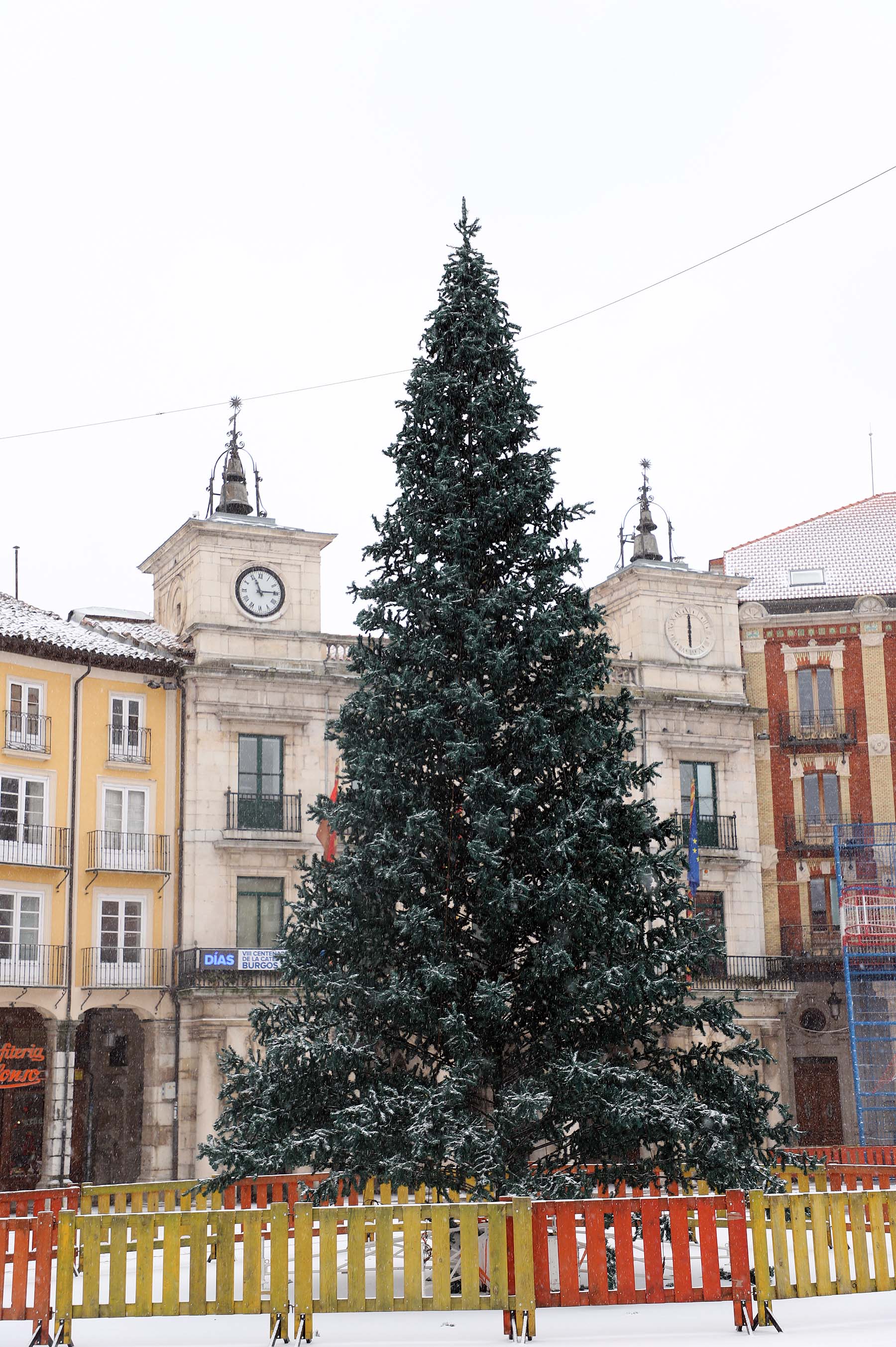 Fotos: Burgos se cubre de nieve gracias a Filomena