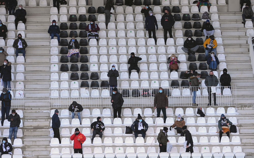 Fotos: El Burgos CF golea al Real Oviedo B